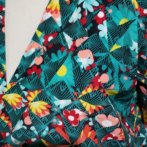 🔥3 for $15🔥 Lularoe Bianka Cardigan - Picture 2 of 4